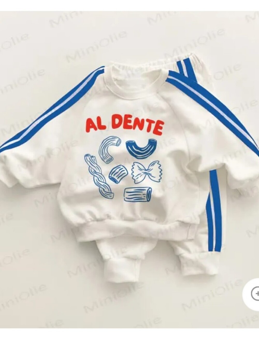 Trendy White Graphic Crewneck Sweatshirt